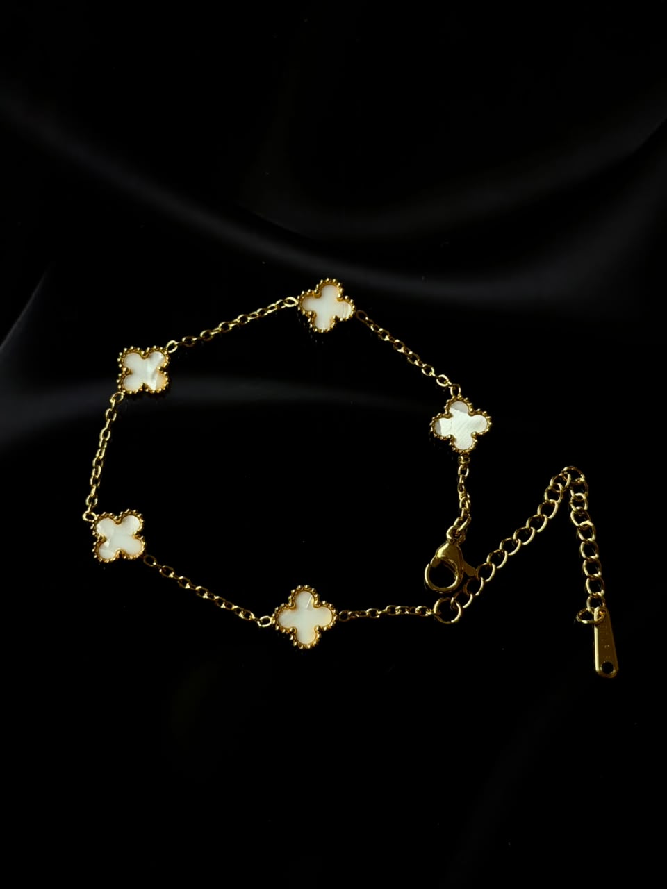 clover bracelet